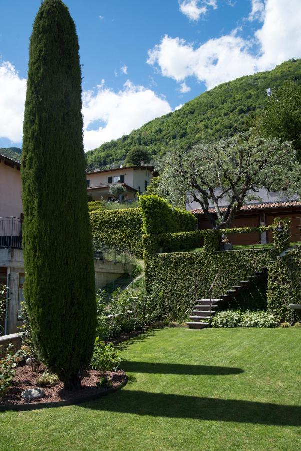 Mansarda I Cipressi Apartment Lenno Exterior photo